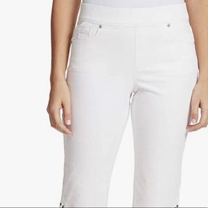 🔴 2 for $25 Gloria Vanderbilt Womens Avery Pull on Skimmer Short size 12